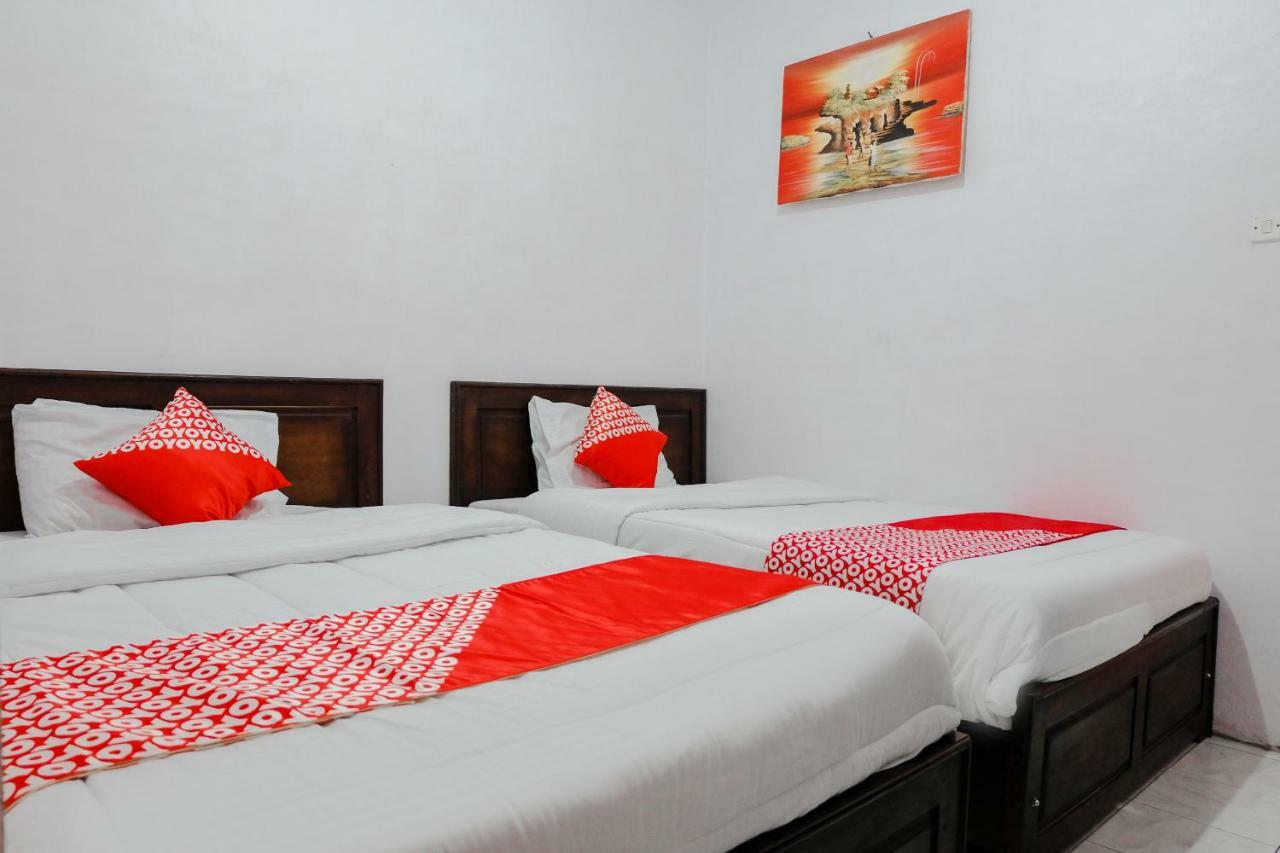 Oyo 1351 Tanggulasi Resto & Residence Syariah Magetan Eksteriør bilde