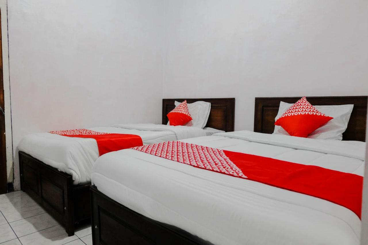 Oyo 1351 Tanggulasi Resto & Residence Syariah Magetan Eksteriør bilde