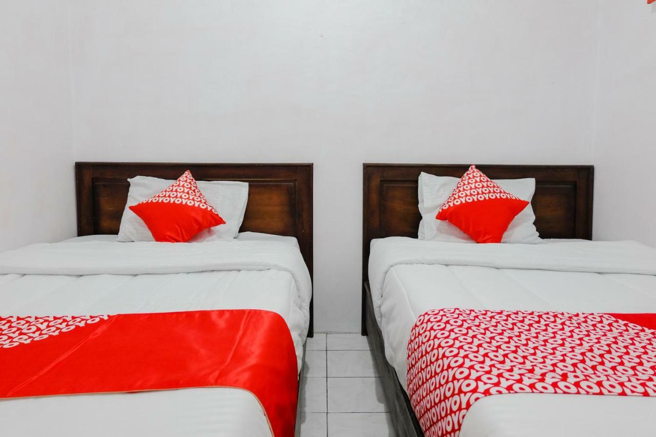 Oyo 1351 Tanggulasi Resto & Residence Syariah Magetan Eksteriør bilde